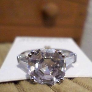Michela Currone Large Cubic Zirconia Ring Sz 8 NWT